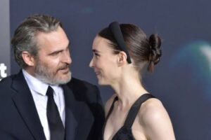 joaquin phoenix net worth