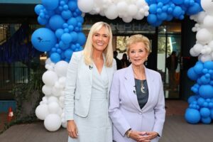 linda mcmahon net worth