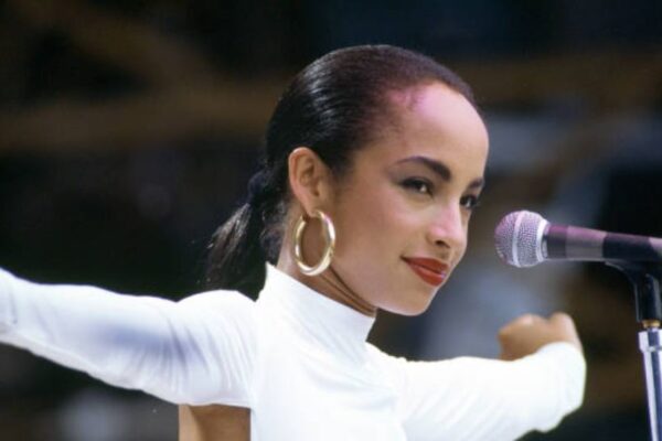 Sade Adu net worth