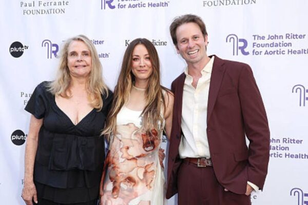 kaley cuoco net worth