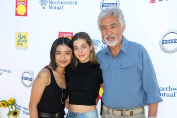 Gia Mantegna net worth